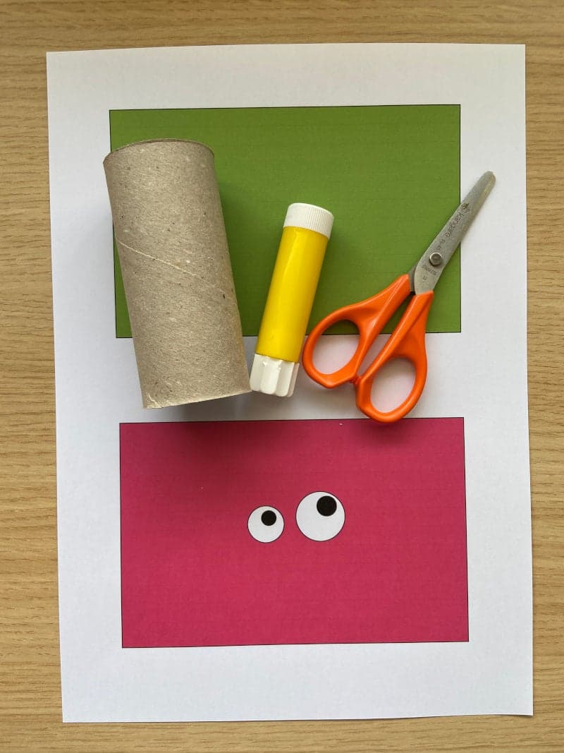 Craft for kids preschool kindergarten. Educational play for toddlers for preschool. Paper hair dolls. Toilet paper roll. Free printable material. Glue. Scissors.